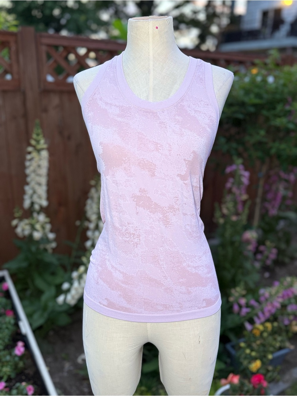 Athleta Lavender Momentum Racerback Tank Top XS